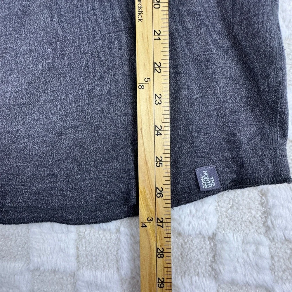 The North Face Mens Gray Heather Long Sleeve Henley Pocket Shirt Small